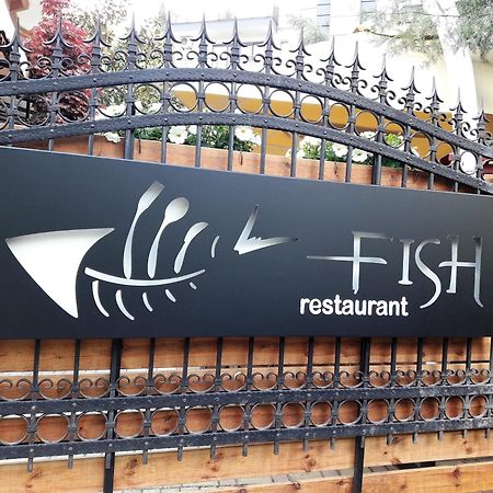 Hotel Aristocrat & Fish Restaurant Skopje Zewnętrze zdjęcie