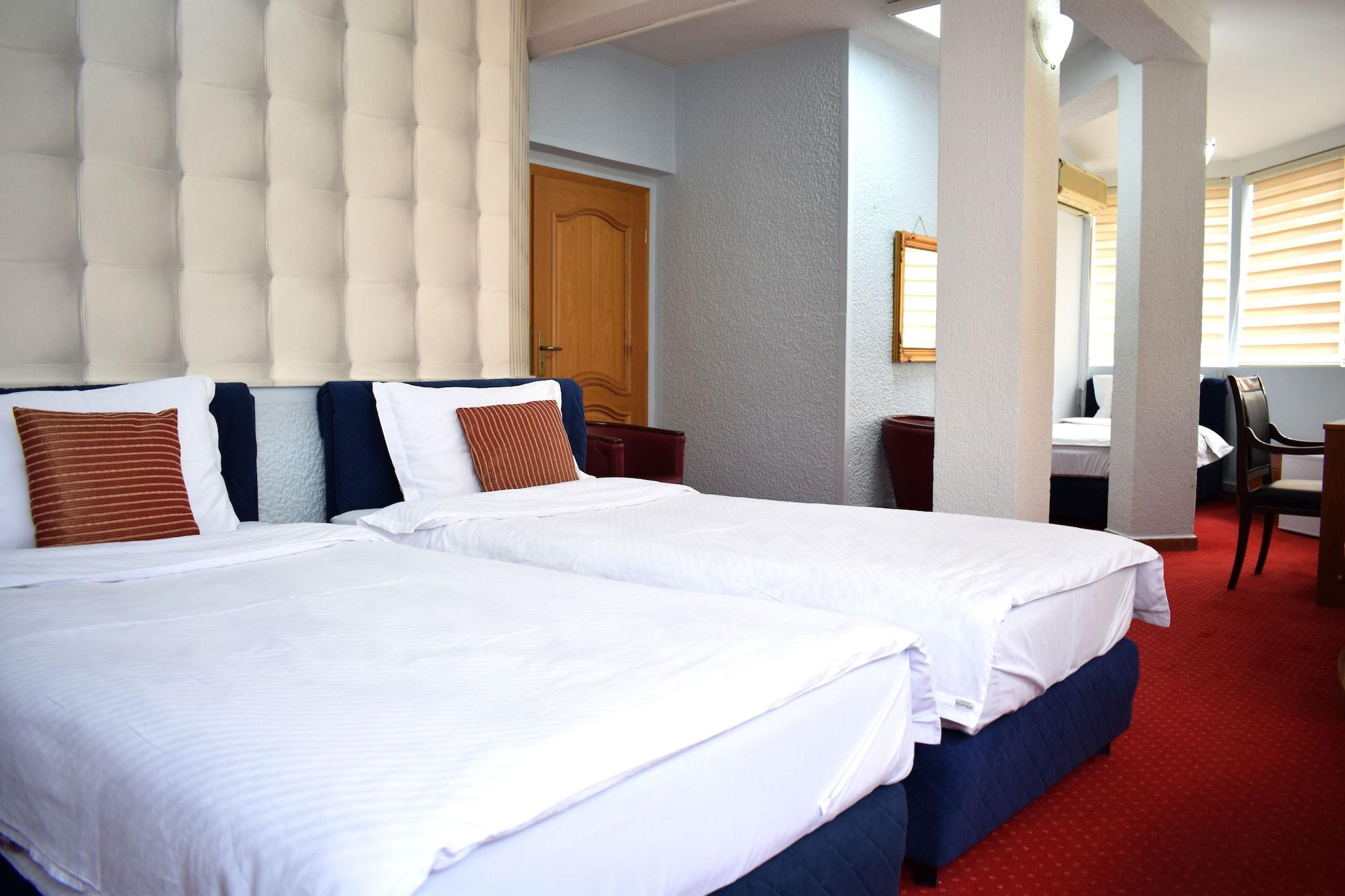 Hotel Aristocrat & Fish Restaurant Skopje Zewnętrze zdjęcie