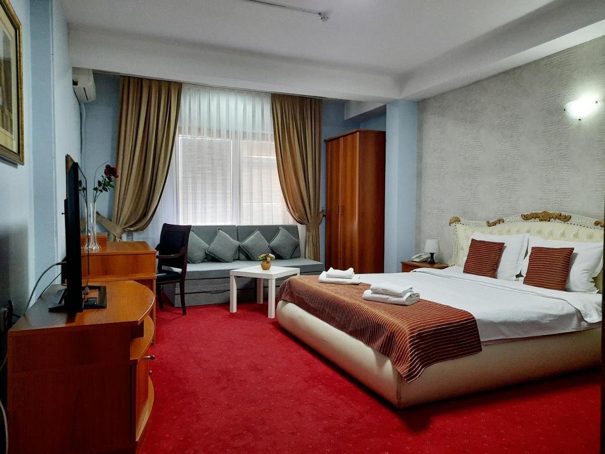 Hotel Aristocrat & Fish Restaurant Skopje Zewnętrze zdjęcie